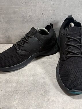 Vessi Everyday Move Shoes Mens Size 10 Black Waterproof Athletic Sneakers